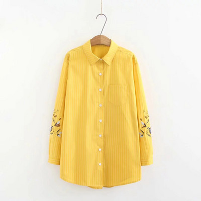 Női alkalmi ing hímzéssel és zsebbel