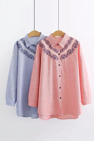 Új modell női ing hímzéssel és gombokkal