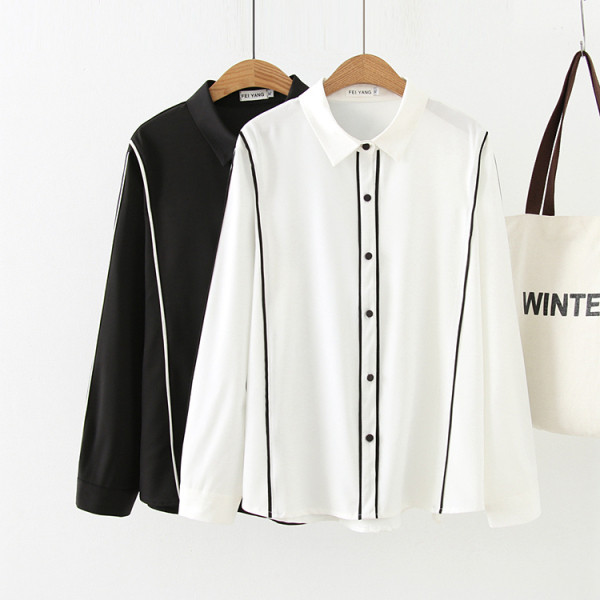 Naiste vabaaja särk nööpide ja klassikalise kaelusega valge ja musta värviga