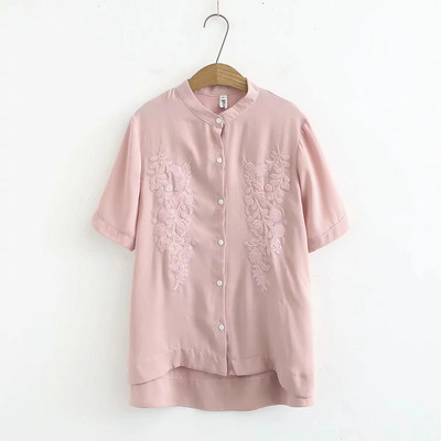 Naiste madala krae ja lühikeste varrukatega särk