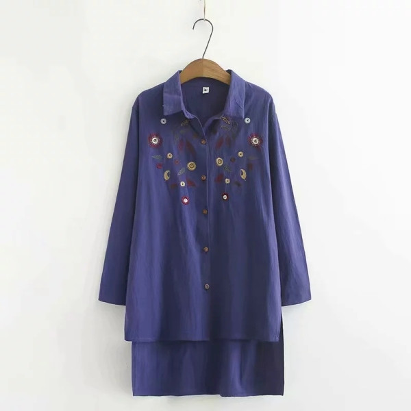 Tikandite ja klassikalise kraega naiste särk