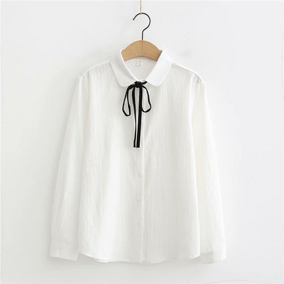 Modern női ing klasszikus gallérral és fűzővel