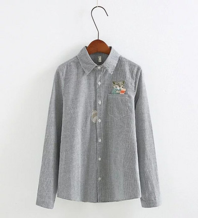 Új modell alkalmi női ing hímzéssel és klasszikus gallérral