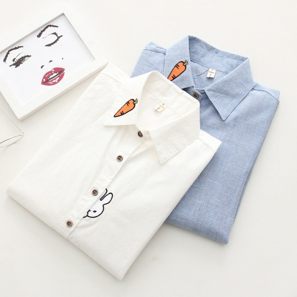 Új modell alkalmi női ing hímzéssel és klasszikus gallérral