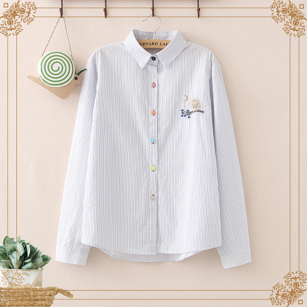 Új modell női ing színes gombokkal és hímzéssel