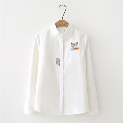 Őszi-téli ing - klasszikus gallérral, meleg béléssel és női hímzéssel