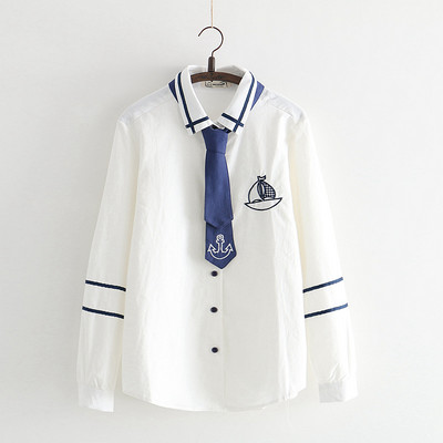 Alkalmi női ing klasszikus gallérral, nyakkendővel