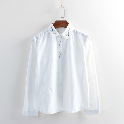 Női alkalmi ing hímzéssel