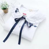 Alkalmi női ing fűzős gallérral, hímzéssel