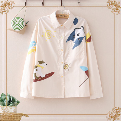 Uue mudeli naiste särk - aplikatsiooni ja klassikalise kraega