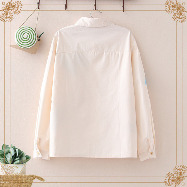 Uue mudeli naiste särk - aplikatsiooni ja klassikalise kraega