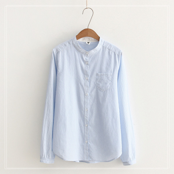 Női csíkos ing ovális nyakkivágással