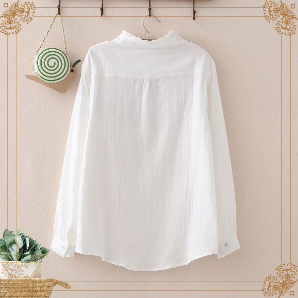 Új modell női ing fehér színben alacsony gallérral és hímzéssel