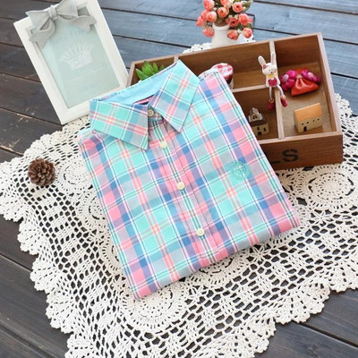 Új modell női kockás ing hímzéssel