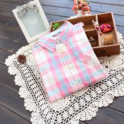 Új modell női kockás ing hímzéssel