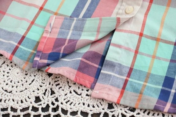 Új modell női kockás ing hímzéssel