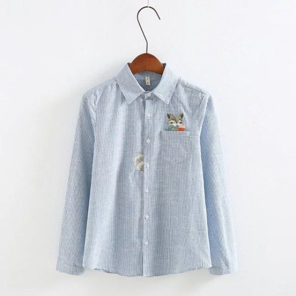 Ženska prugasta košulja s džepom i vezom