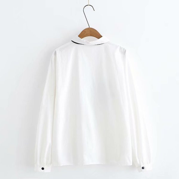 Alkalmi női ing hímzéssel - fehér színben