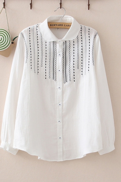 Casual γυναικείο πουκάμισο με μακριά μανίκια και κέντημα σε λευκό χρώμα