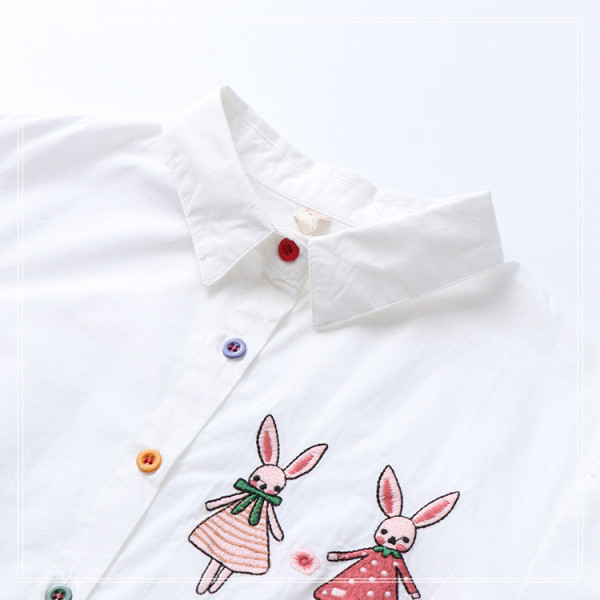 Alkalmi ing színes gombokkal és hímzéssel