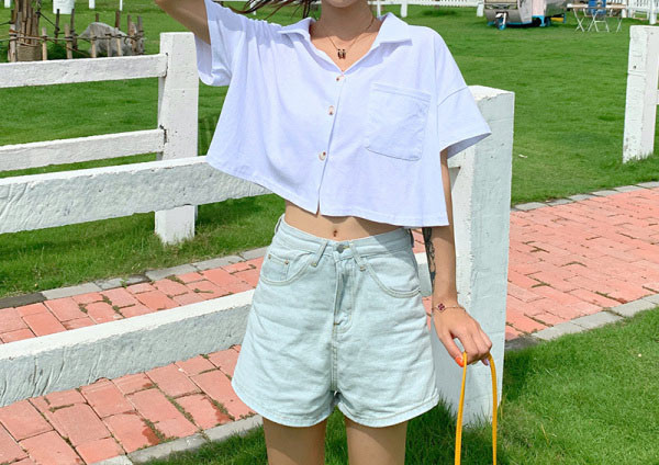 Casual γυναικείο πουκάμισο με τσέπη και κουμπιά