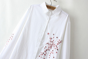 Дамска риза асиметричен модел с класическа яка в бял и черен цвят