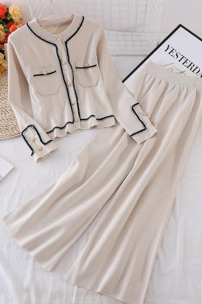 Moodne naiste komplekt - kaheosaline