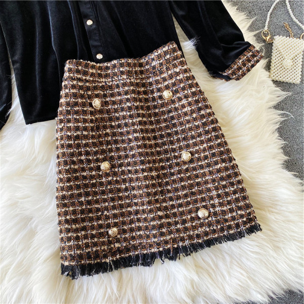 Stílusos női ing és szoknya szett piros és fekete színben