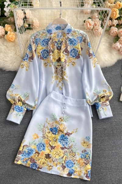 Stílusos női szett virágmintás szoknyával és inggel