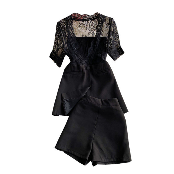 Naiste kaheosaline must-valge pitsiga komplekt