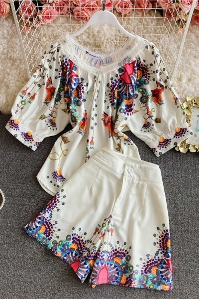 Színes fehér mintás női szett