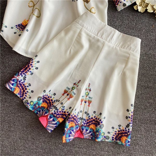 Színes fehér mintás női szett