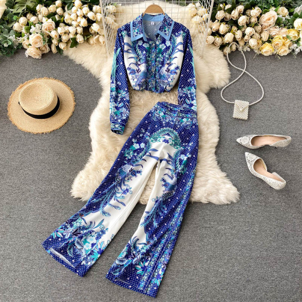 Színes női ing és hosszú nadrág szett magas derékkal