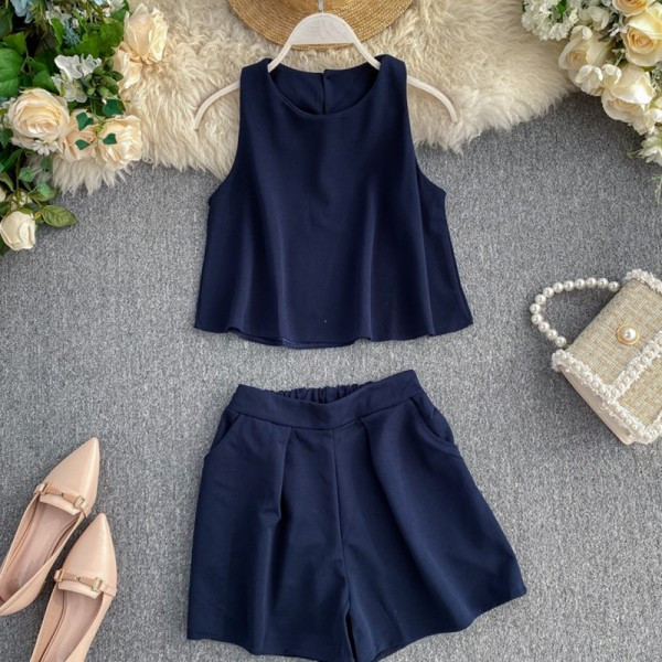 Dnevni ženski set majica bez rukava i kratke hlače