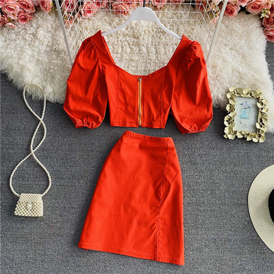 Uue mudeli lukuga ja lühikeste varrukatega naiste komplekt