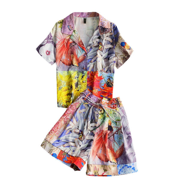 Női nyári szett színes mintával és övvel