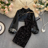 Moderan ženski komplet kratke košulje i haljine sa šljokicama