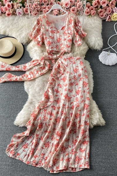 Ženski komplet iz dva dijela sa cvjetnim uzorkom u više boja