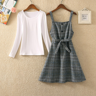 Alkalmi női díszruha és blúz