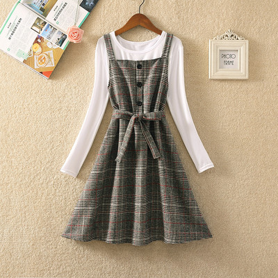 Alkalmi női díszruha és blúz