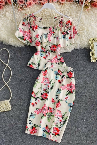 Elegantni ženski set s cvjetnim uzorkom