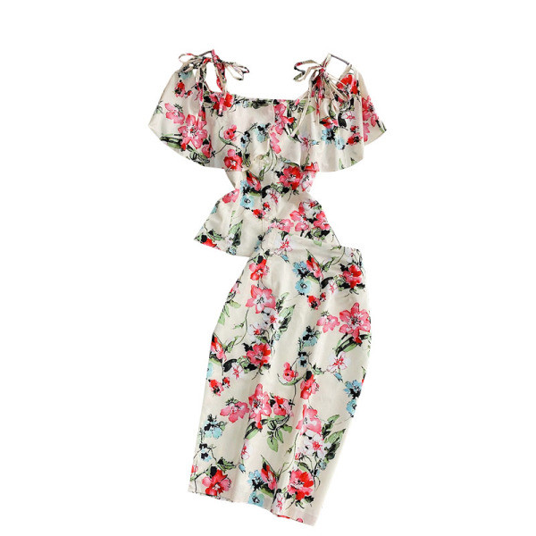 Elegantni ženski set s cvjetnim uzorkom