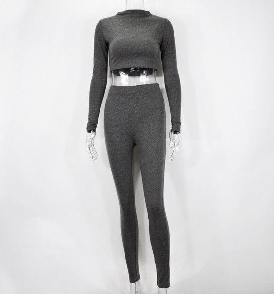 Modern női leggings szett és rövid blúz pólógallérral