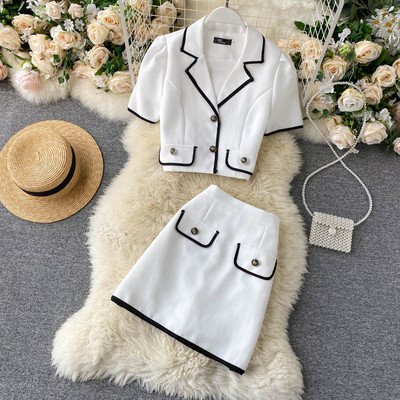 Új modell női szett-szoknya és kabát