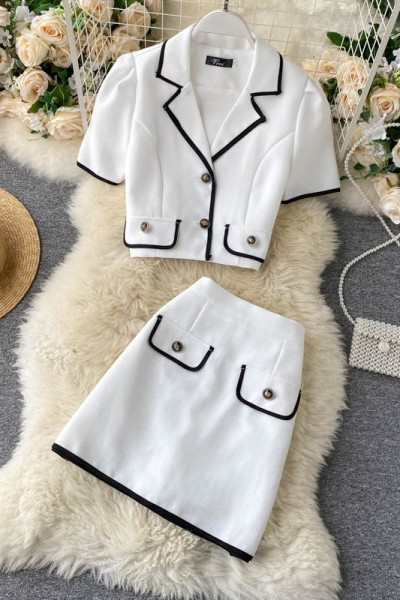 Új modell női szett-szoknya és kabát