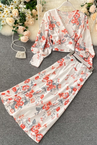 Új modell női szett virágos motívumokkal
