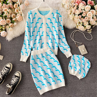 Γυναικείο πλεκτό σετ - φούστα και ζακέτα σε δύο χρώματα