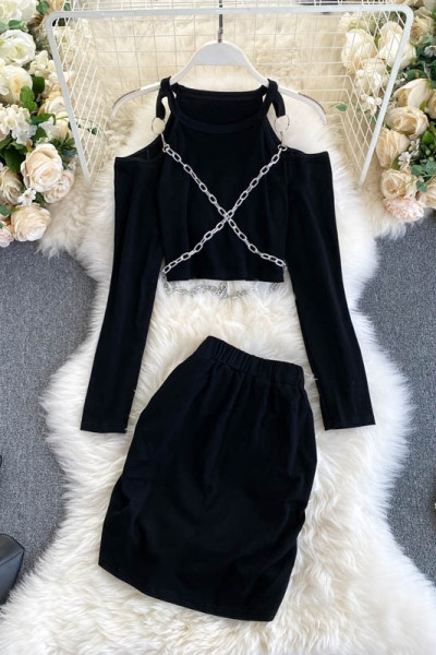 Fekete színű női szett - blúz csupasz váll és szoknyával