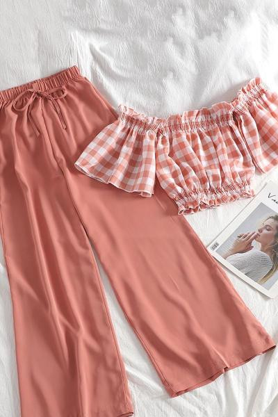 Női szett három színben - nadrág és mellszobor