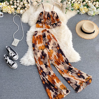 Napi női rakott kétrészes szett virágmintával